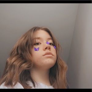 Meet your Posher, Adelle